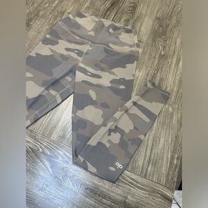 Alo leggings